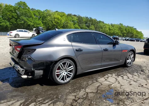 2017 Maserati Quattroporte S z USA, uszkodzony, nr VIN ZAM56RRL0H1252323